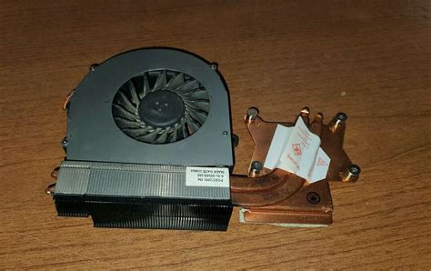 CLEVO NOTEBOOK P150HM HEATSINK CPU COOLING FAN 6 23 AX510 012 6 31