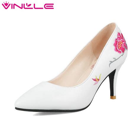 VINLLE 2018 National Style Women Pumps Fashion Thin High Heel Women