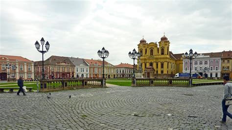 Ph 2012 04 25 10h48 Timisoara Piata Unirii Daniel ENGELVIN Flickr