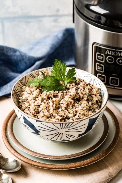 How To Cook Quinoa In a Rice Cooker - Foolproof Living