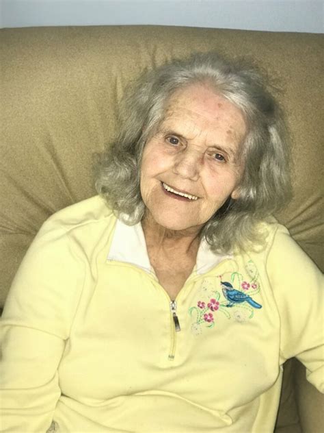 Obituary Of Beatrice Marie Howdershelt Welcome To Carl R Spear F