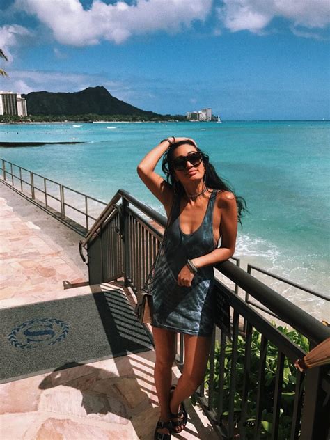 Hot Sexy Kiani Yamamoto Bikini Pics