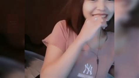 PENGALAMAN CERITA SEX SANG JANDA MUDA Kesepian YouTube