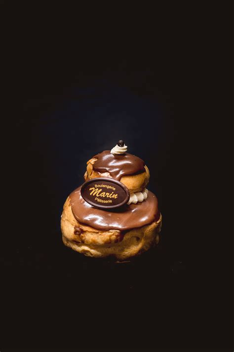 Religieuse Chocolat Boulangerie Marin