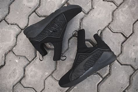 Купить Кроссовки Puma Rihanna Fenty Trainer цвет Черный купить по цене ...