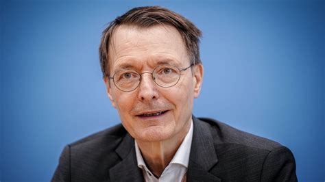 Gesundheitsminister Karl Lauterbach K Ndigt Reform F R Krankenh User An