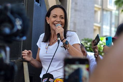 María Corina Machado alerta de maniobra para impedir la inscripción