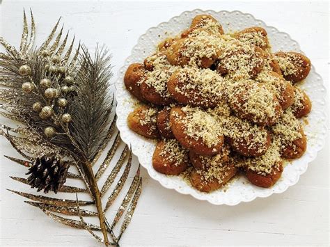 Traditional Melomakarona Recipe For The Festive Season