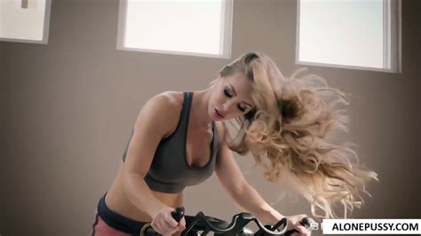 Nicole Aniston Crazy Porn Clip Big Tits Hottest Watch Show With Keisha Grey Free Full Length