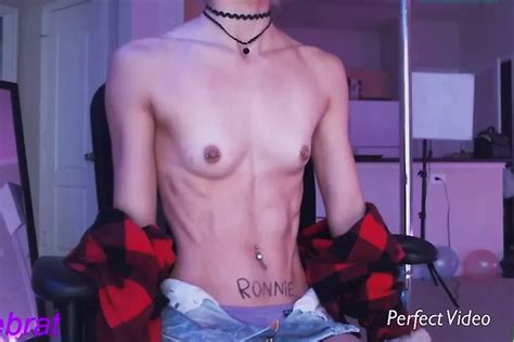 Skinny Abs Flexing Muscular Woman Muscular Woman Porn Xhamster