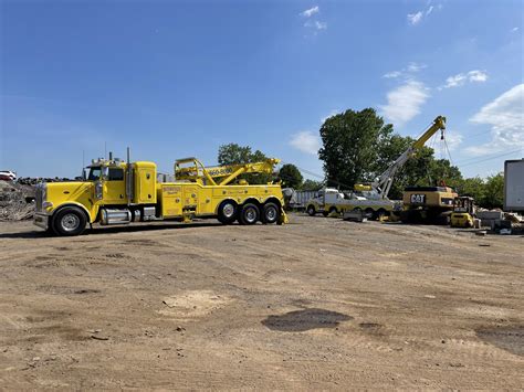 Heavy Equipment Towing Springlake Trailer Park Oh Interstate Towing