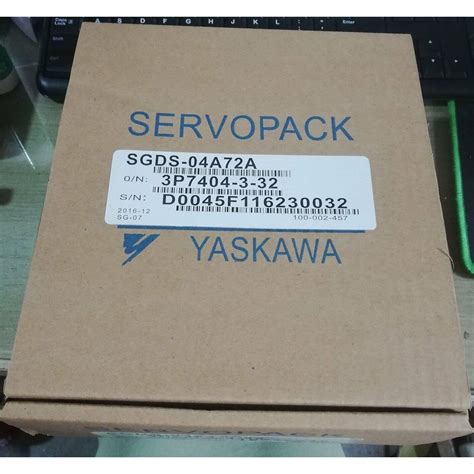 1ps New Yaskawa SGDS 04A72A Servo Driver In Box Fast Delivery EBay