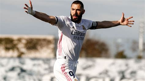 La Liga Real Madryt Valencia 2 0 Karim Benzema I Toni Kroos