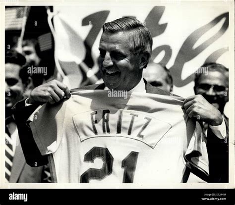 Walter mondale 1984 hi-res stock photography and images - Alamy