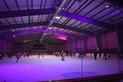 Where To Ice Skate In Kansas City Skating Rinks Near You