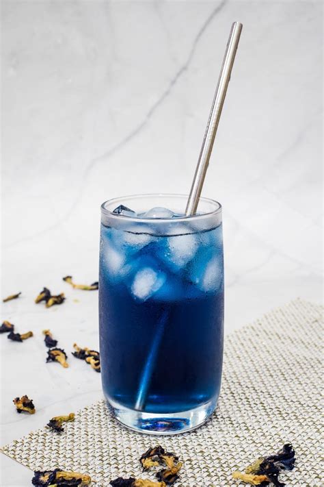 Butterfly Pea Flower Drink Easy Blue Pea Tea Recipe Decorated Treats