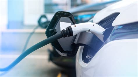 Questa Batteria Per Auto Elettriche Si Ricarica In Meno Di Cinque