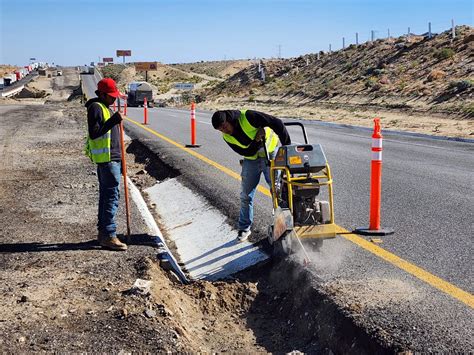 Realizan Obras En La Autopista Centinela La Rumorosa XEWT 12