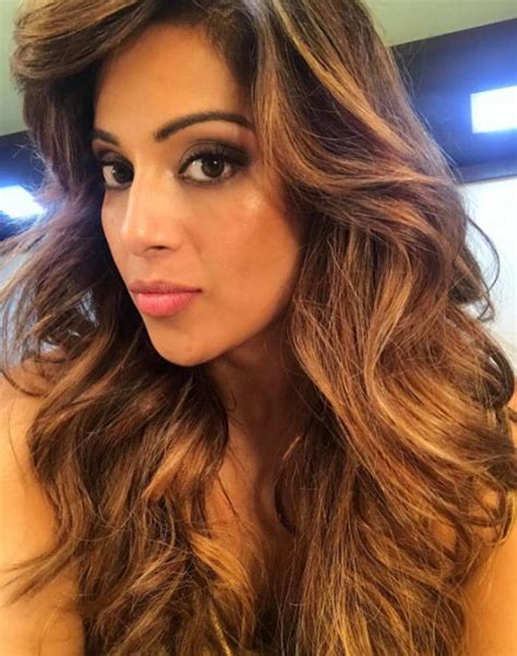 Wow Check Out Bipasha Basus New Look