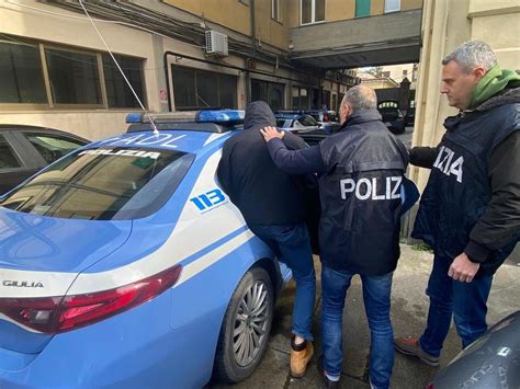 Restano In Cella I Tre Arrestati Dalla Polizia