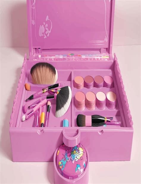 premium ai image  vibrant makeup box overflowing  colorful