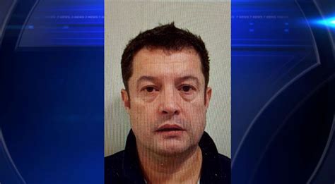 Venezuela Arrests Us Fugitive As Part Of Oil Graft Purge Wsvn 7news
