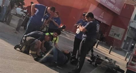 Motociclista Se Fractura Tras Chocar Con Un Autom Vil En La Colonia