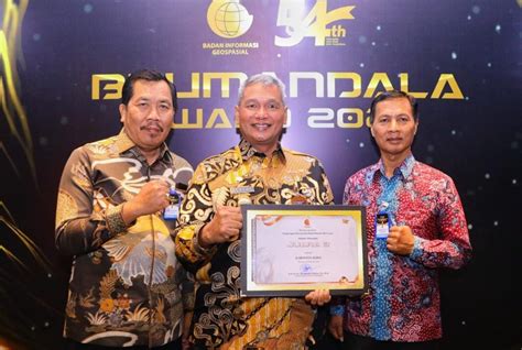 Pemkab Kudus Raih Penghargaan Bhumandala Award Dari Badan