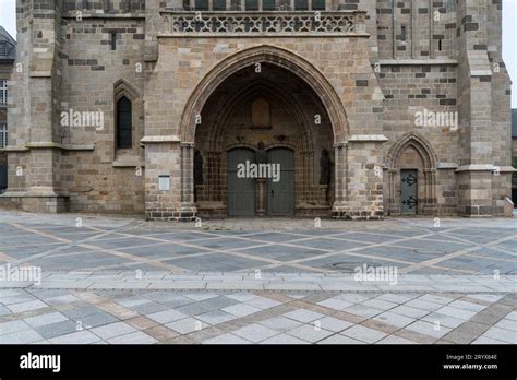 Kathedrale Saint Paul Arelien Hi Res Stock Photography And Images Alamy