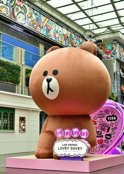 LINE FRIENDS LOVEY DOVEY甜蜜放閃活動K11 Art Mall