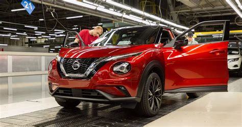 Nissan backs Sunderland plant as it announces huge losses and Spanish ...