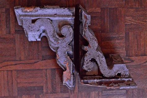 Pair Of Antique Wood Corbels Unique Chippy Paint Wood Etsy How To