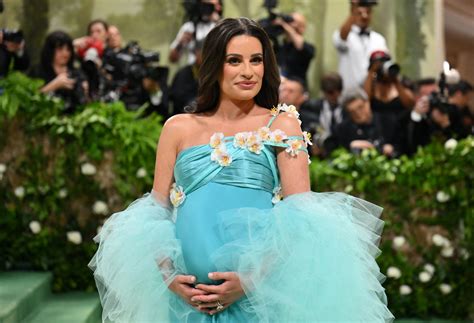 Pregnant Lea Michele Reveals Second Baby S Sex On Mother S Day