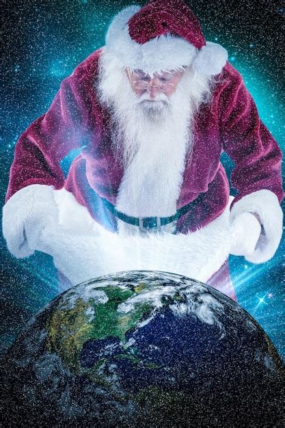 23000 Santa Around World Pictures