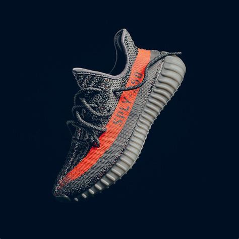Yeezy Wallpapers Top Free Yeezy Backgrounds Wallpaperaccess