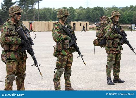 Dutch Soldiers With Machine Guns Editorial Photo - Image: 9758281