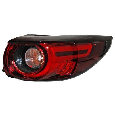 Calavera Derecha Exterior Con LEDs TYC 11 9009 00 1N Mazda Cx5