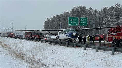 Small Plane Makes Emergency Landing On Loudoun County Parkway Nbc 5 Dallas Fort Worth