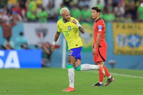 Neymar Anota Ante Corea Del Sur En Qatar 2022 Iguala A Ronaldo En