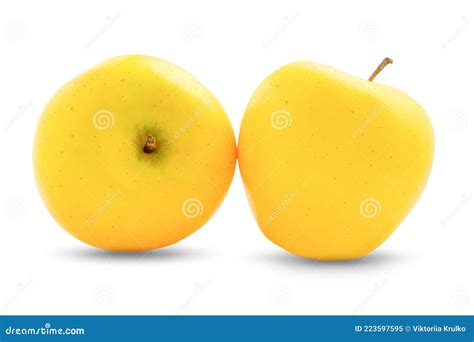 Dos Manzanas Amarillas Sobre Un Aislado De Manzanas De Fondo Blanco