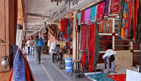 Shopping Places in Jaipur | Where to Go and What to Buy in Jaipur