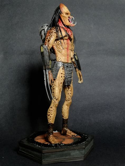 The Classic Style Feral Predator 1 12 Figure Stan Winston School Of