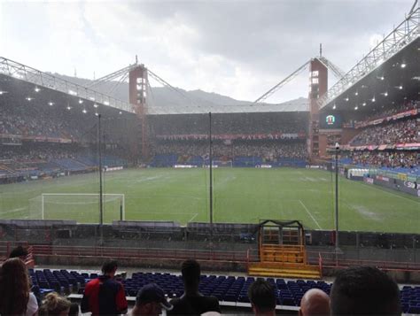 Genoa Vs Fiorentina Y Roma Vs Sampdoria Suspendidos Por Un Diluvio