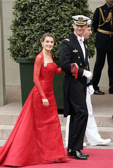 Como Invitada A La Boda De Federico De Dinamarca La Reina Letizia Y