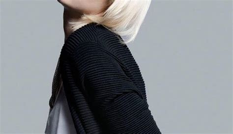 7 Ide Model Rambut Pendek Cantik Tanpa Terlihat Tomboy - Photo Fimela.com