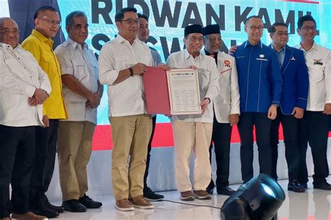 Foto 12 Parpol Dukung Ridwan Kamil Suswono Pengamat Apa Gunanya