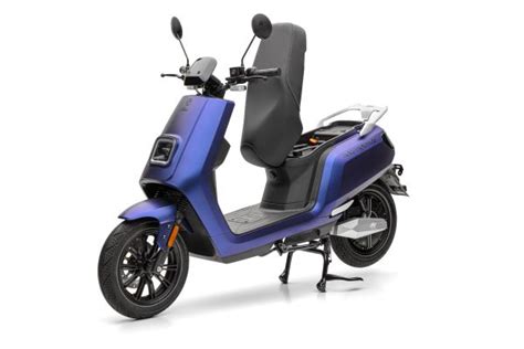 Elektro Roller INOA SLI5 Elektro Moped Bis 45 Km H 2 Akkuvarianten