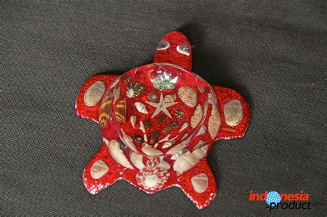 indonesia souvenirs shell crafts situbondo