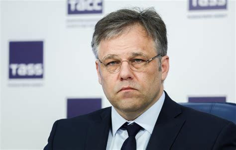 Посол МИД РФ Мирошник отметил, что Кулеба не пустил сына на фронт
