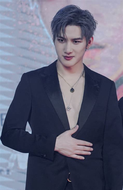 Zhan Yu (展羽) - Mr. Tyger (Mr. 钛戈) Star Master, Bias Kpop, Chinese Boy ...